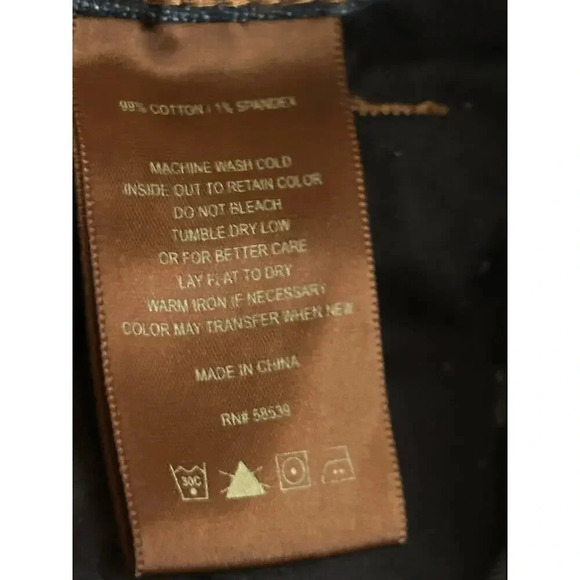 Kut from the Kloth women’s jeans size 10 medium wash straight leg - Picture 7 of 9